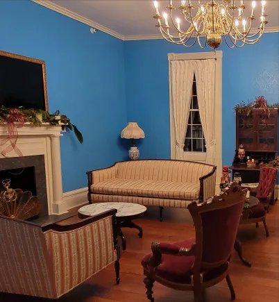 charles hammond house seating room